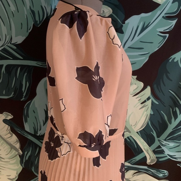 Vintage pleated dress - Picture 5 of 8